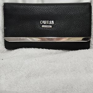 GUESS wallet